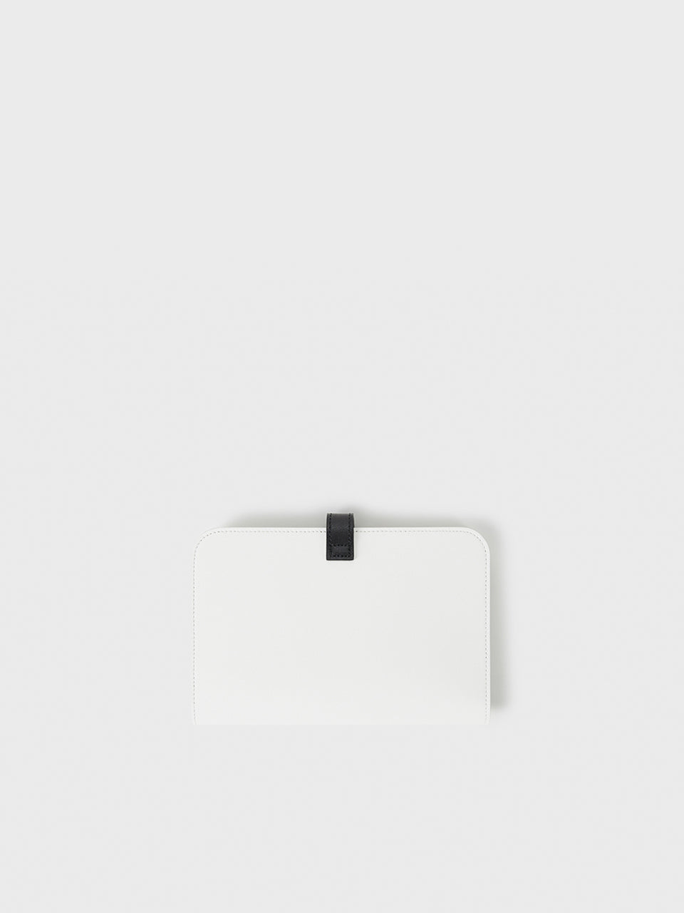 Voye Travel Wallet White Black Snap