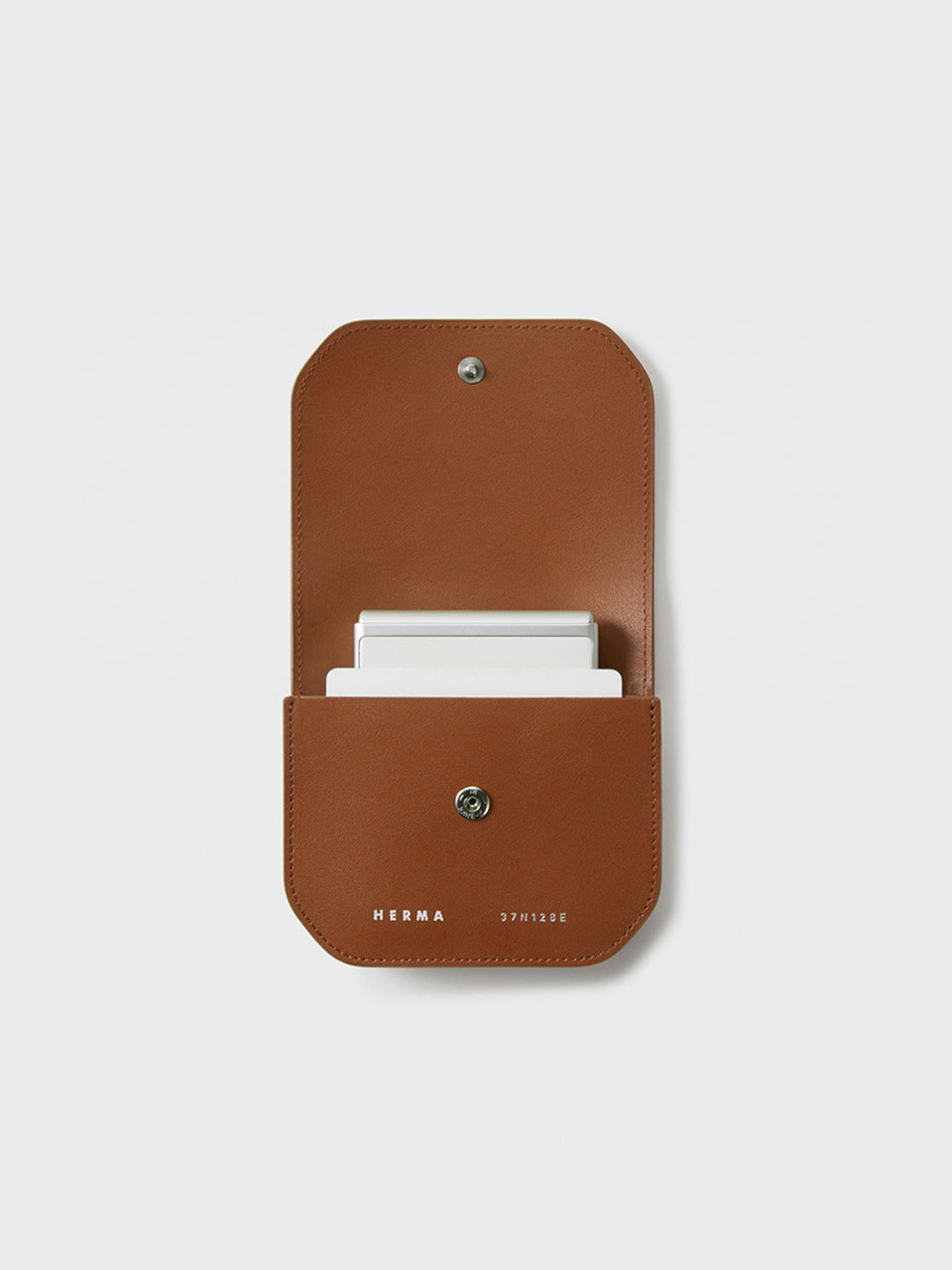 Petit Wallet on Chain Wood