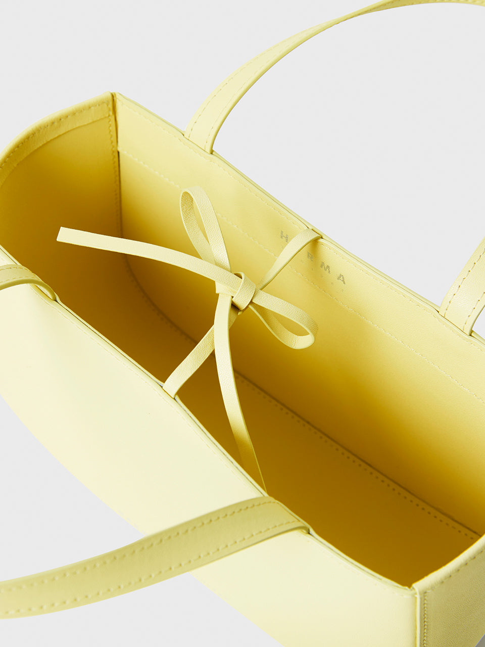Cua Tote Bag Lemon