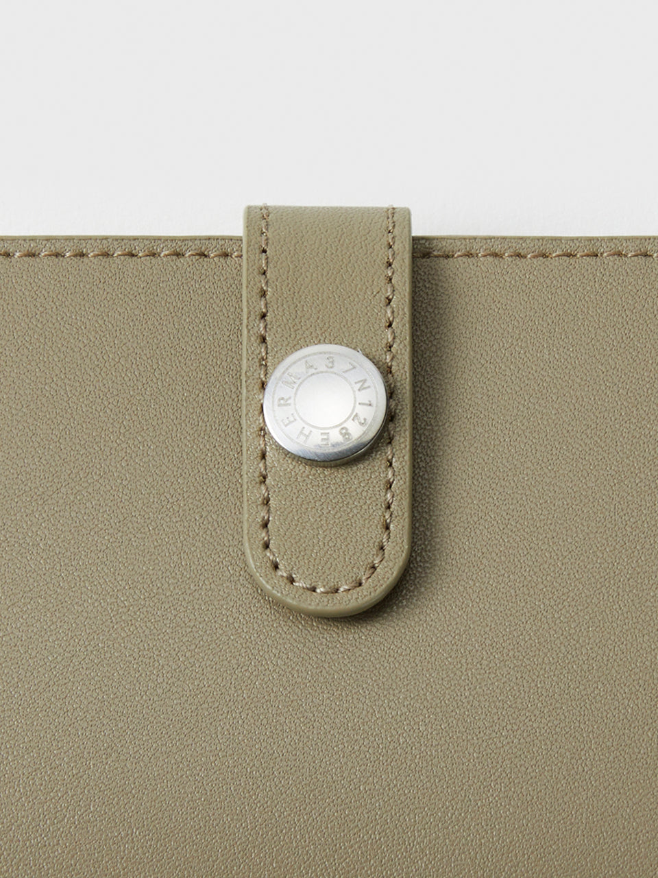 Mia Card Holder Ecru